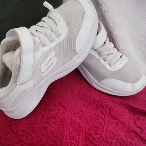 Skecher Youth White Sneakers